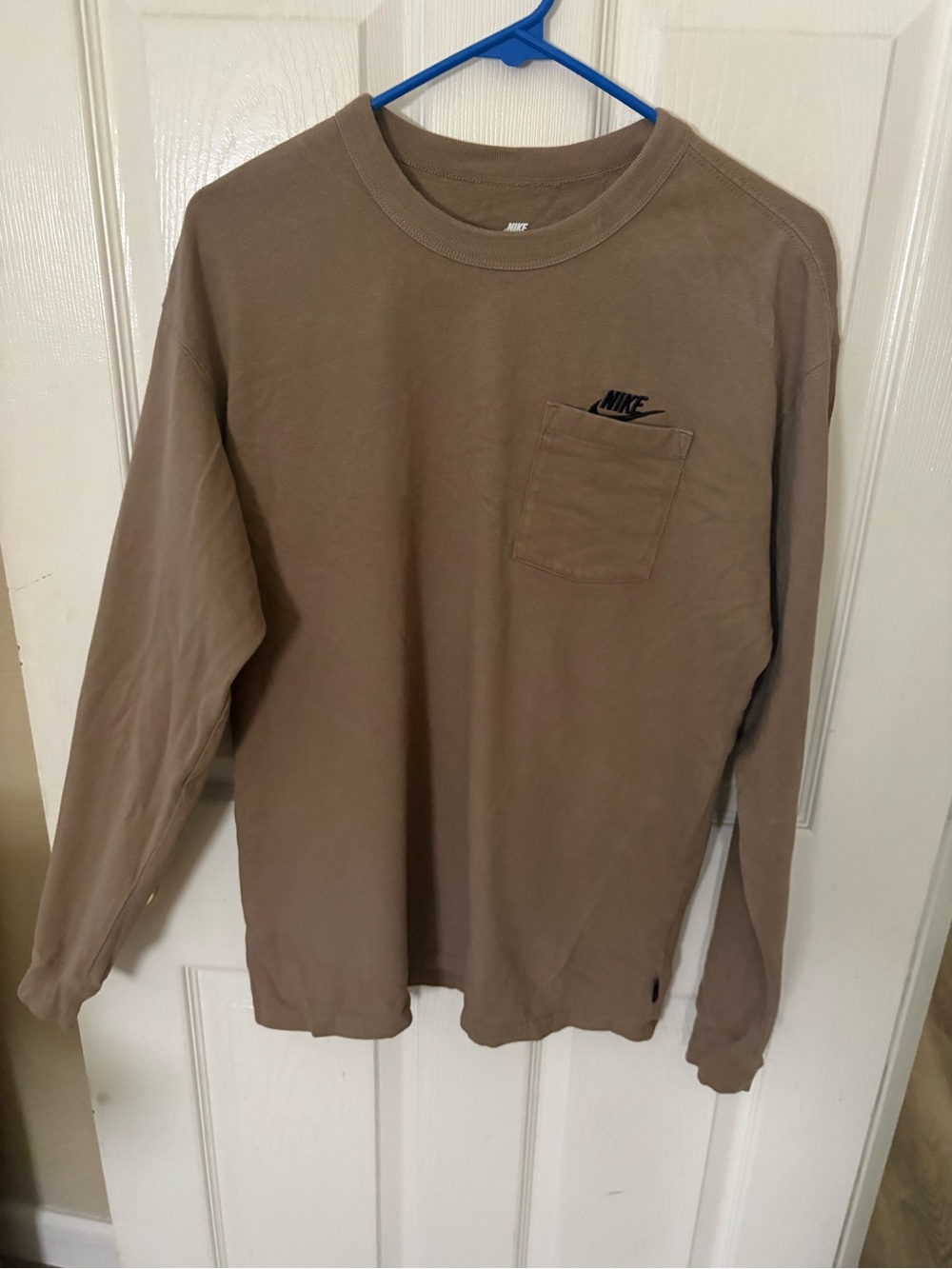Nike Long Sleeve Pocket Tee in Taupe Brown